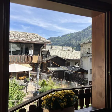 Lonys Wanderlust Nahe Zermatt