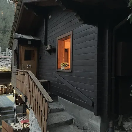 Lonys Wanderlust Nahe Zermatt