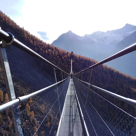 Lonys Wanderlust Nahe Zermatt *