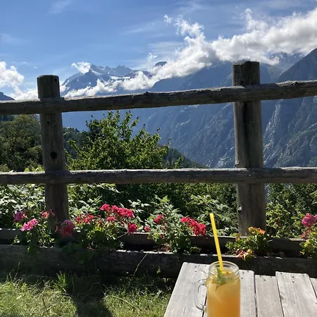 Lonys Wanderlust Nahe Zermatt Sankt Niklaus