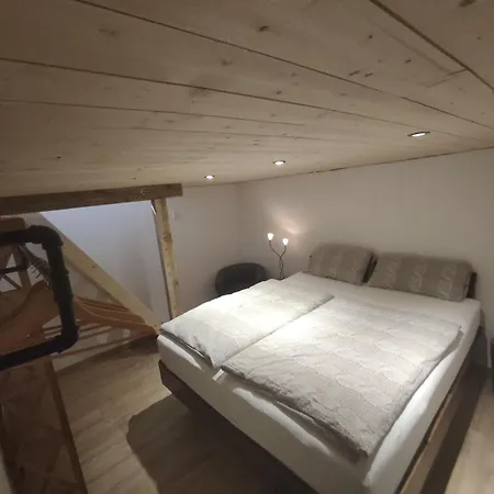 Lonys Wanderlust Nahe Zermatt Sankt Niklaus