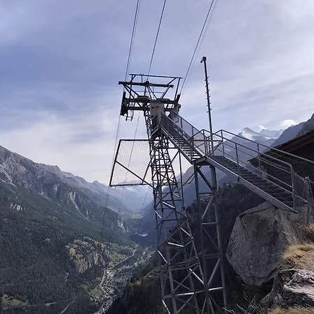 Lonys Wanderlust Nahe Zermatt