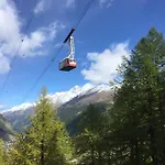 Lonys Wanderlust Nahe Zermatt *